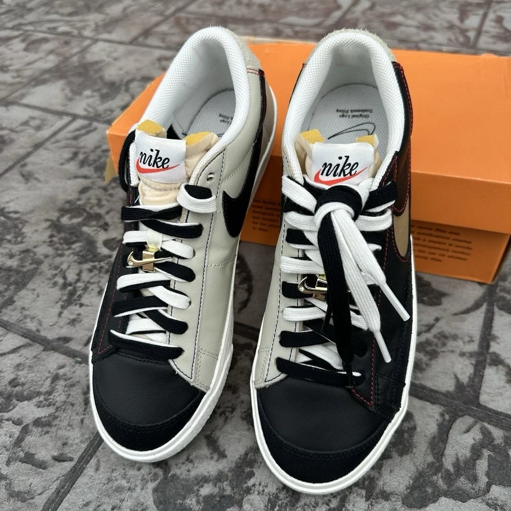 Nike Men's Size 8 Blazer Low '77‎ PRM Shoes Removable Swoosh DH4370 001
